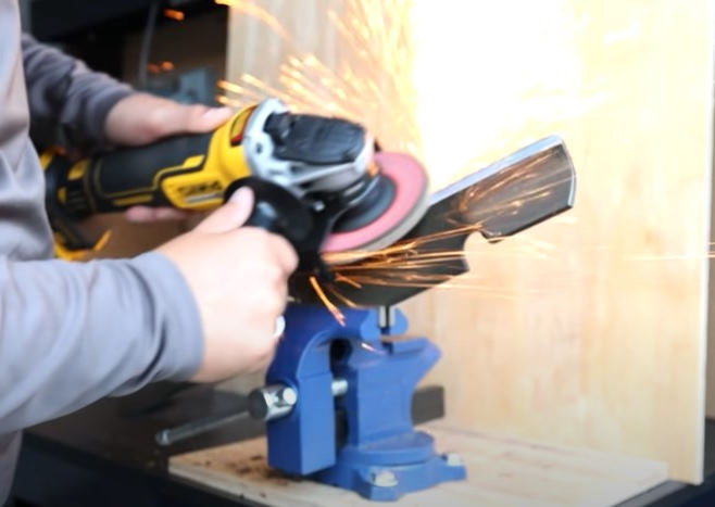 How To Sharpen Mower Blades With Angle Grinders? - Angle Grinder 101