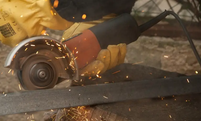 an corded angle grinder